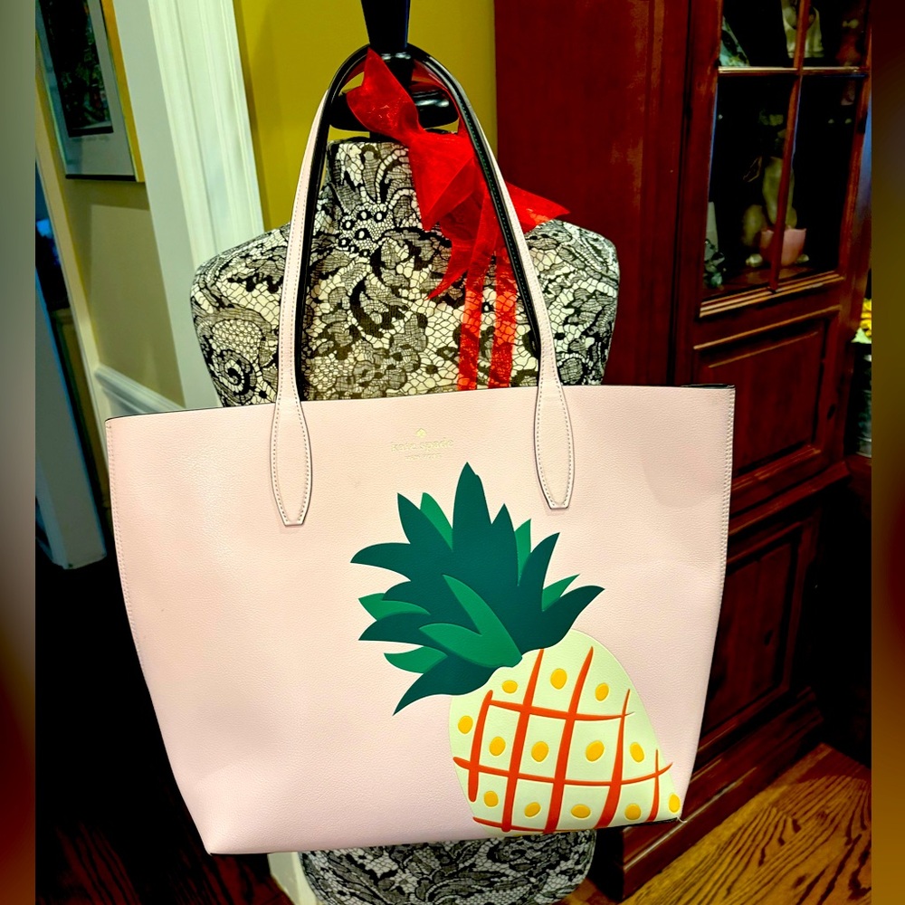 Kate Spade Colada Large Pineapple Printed Reversible Tote & Pouch